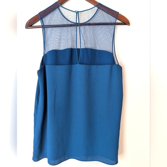 Aritzia Babaton Lionel Blue Tank Blouse Mesh Netting Shoulder Womens Sz M Sheer - Picture 2 of 8